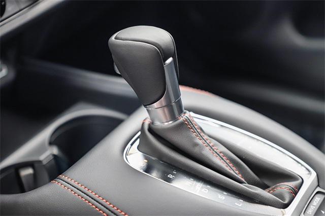 2025 Honda HR-V 2WD Sport