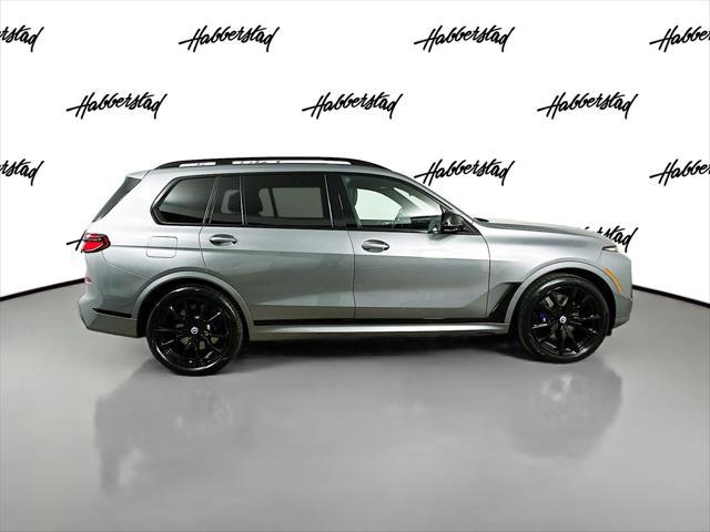 2023 BMW X7 M60i