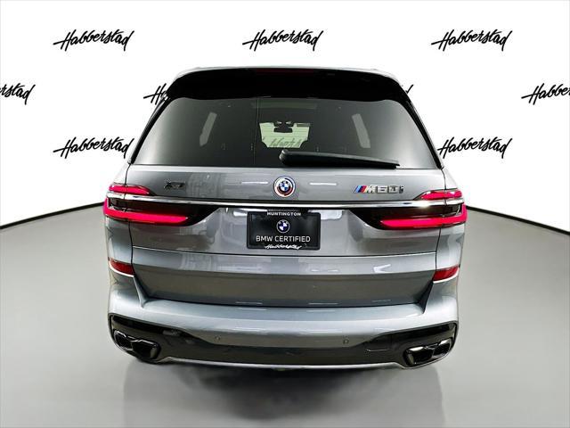 2023 BMW X7 M60i