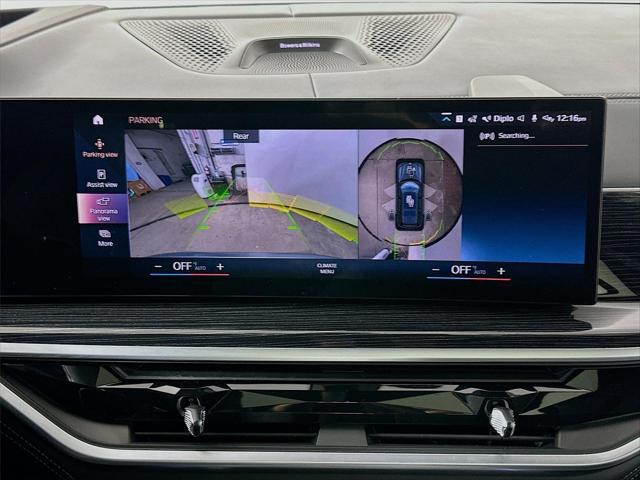 2023 BMW X7 M60i