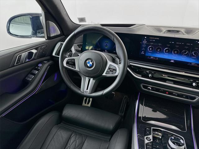 2023 BMW X7 M60i
