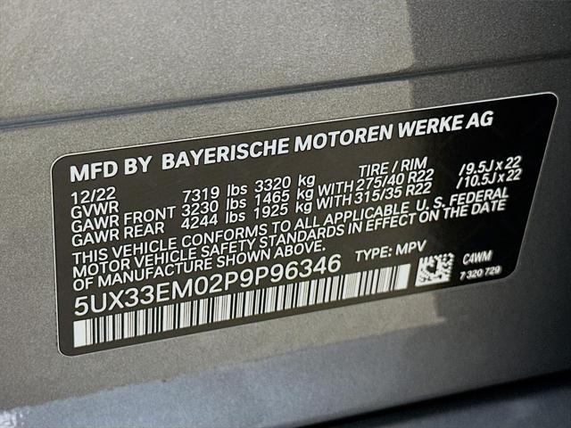 2023 BMW X7 M60i