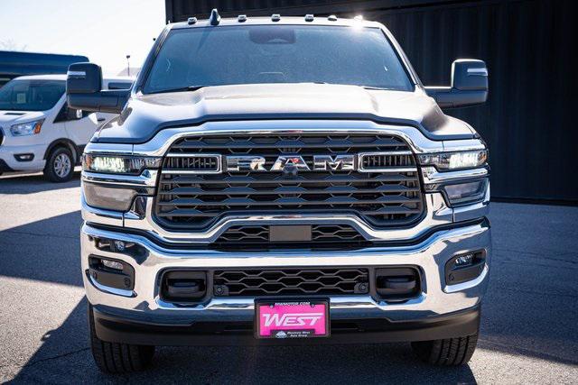 2025 RAM Ram 2500 RAM 2500 TRADESMAN CREW CAB 4X4 8 BOX