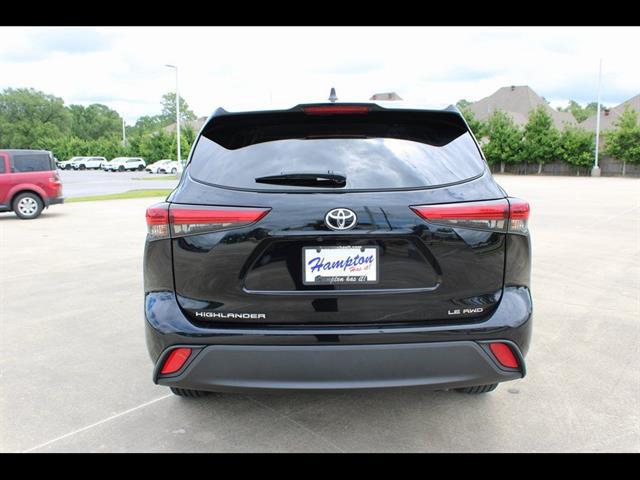 2023 Toyota Highlander LE