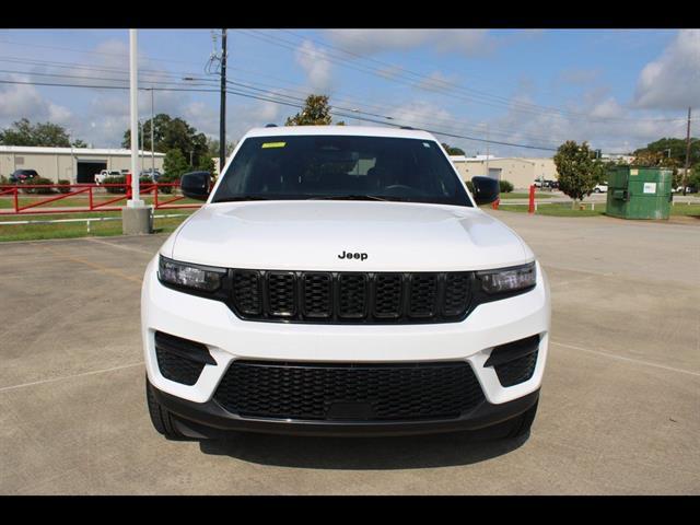 2023 Jeep Grand Cherokee Altitude 4x4