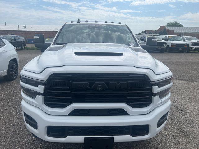 2025 RAM Ram 3500 RAM 3500 LARAMIE CREW CAB 4X4 8 BOX