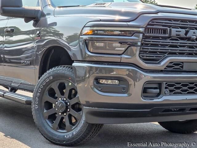 2025 RAM Ram 3500 RAM 3500 LARAMIE MEGA CAB 4X4 64 BOX