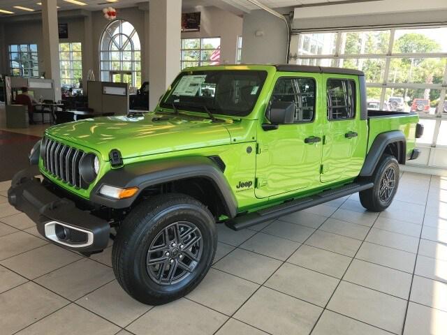 2025 Jeep Gladiator GLADIATOR SPORT S 4X4 2025 Jeep Gladiator GLADIATOR SPORT S 4X4