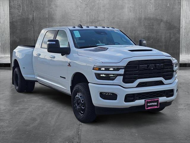 2025 RAM Ram 3500 RAM 3500 LARAMIE MEGA CAB 4X4 64 BOX