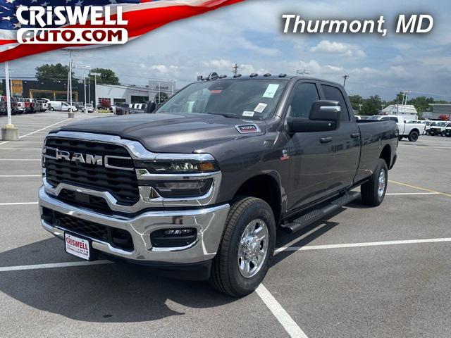 2025 RAM Ram 3500 RAM 3500 TRADESMAN CREW CAB 4X4 8 BOX