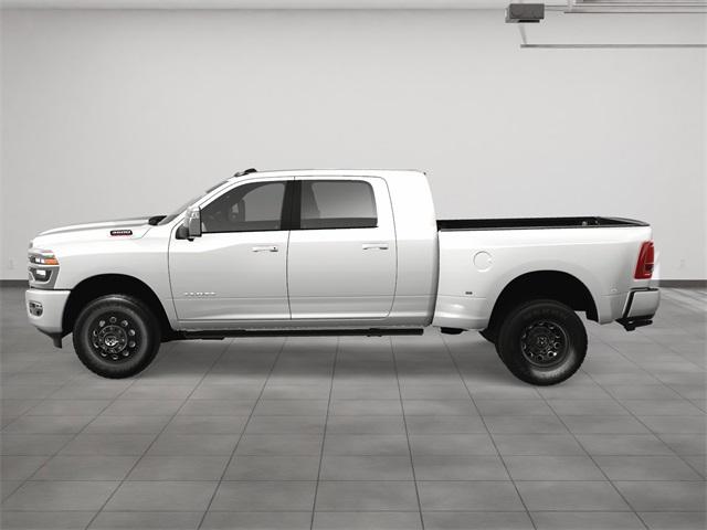 2025 RAM Ram 3500 RAM 3500 LARAMIE MEGA CAB 4X4 64 BOX
