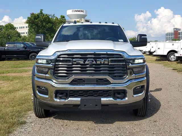 2025 RAM Ram 5500 Chassis Cab RAM 5500 TRADESMAN CHASSIS CREW CAB 4X4 84 CA 2025 RAM Ram 5500 Chassis Cab RAM 5500 TRADESMAN CHASSIS CREW CAB 4X4 84 CA