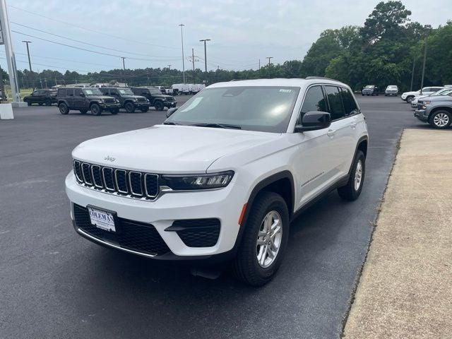 2025 Jeep Grand Cherokee GRAND CHEROKEE LAREDO 4X2