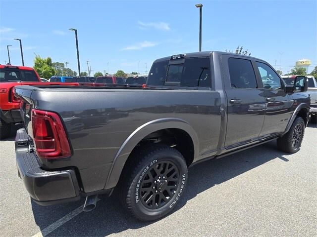 2025 RAM Ram 2500 RAM 2500 LIMITED CREW CAB 4X4 64 BOX
