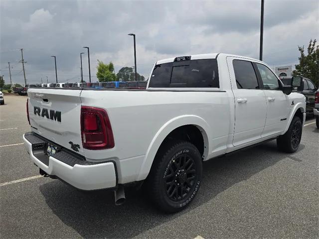 2025 RAM Ram 2500 RAM 2500 LIMITED CREW CAB 4X4 64 BOX