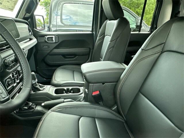 2025 Jeep Gladiator GLADIATOR SPORT S 4X4 2025 Jeep Gladiator GLADIATOR SPORT S 4X4