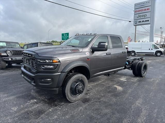2025 RAM Ram 5500 Chassis Cab RAM 5500 TRADESMAN CHASSIS CREW CAB 4X4 60 CA