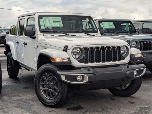 2025 Jeep Gladiator GLADIATOR SPORT S 4X4 2025 Jeep Gladiator GLADIATOR SPORT S 4X4
