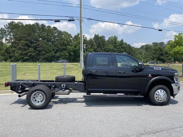 2025 RAM Ram 3500 Chassis Cab RAM 3500 TRADESMAN CREW CAB CHASSIS 4X4 60 CA