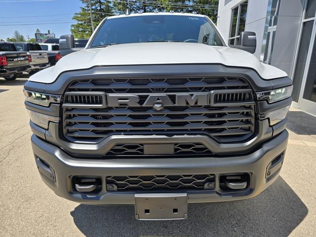 2025 RAM Ram 2500 RAM 2500 TRADESMAN CREW CAB 4X4 8 BOX