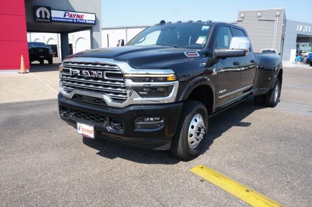 2025 RAM Ram 3500 RAM 3500 LIMITED CREW CAB 4X4 8 BOX