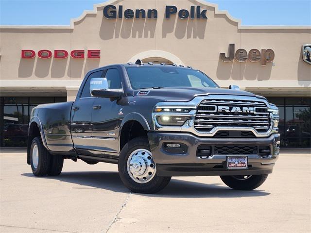 2025 RAM Ram 3500 RAM 3500 LIMITED CREW CAB 4X4 8 BOX