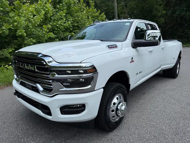 2025 RAM Ram 3500 RAM 3500 LARAMIE CREW CAB 4X4 8 BOX