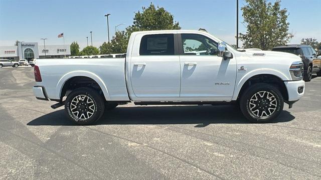 2025 RAM Ram 2500 RAM 2500 LIMITED LONGHORN CREW CAB 4X4 64 BOX