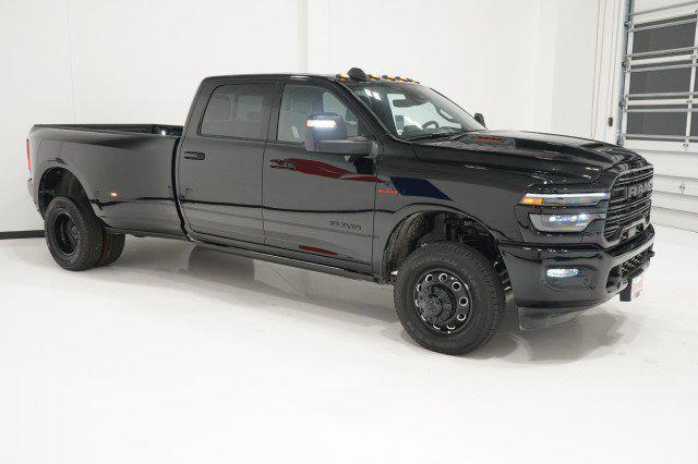 2025 RAM Ram 3500 RAM 3500 LARAMIE CREW CAB 4X4 8 BOX