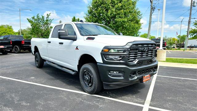 2025 RAM Ram 2500 RAM 2500 TRADESMAN CREW CAB 4X4 8 BOX