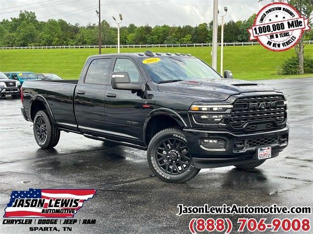 2025 RAM Ram 3500 RAM 3500 LIMITED CREW CAB 4X4 8 BOX