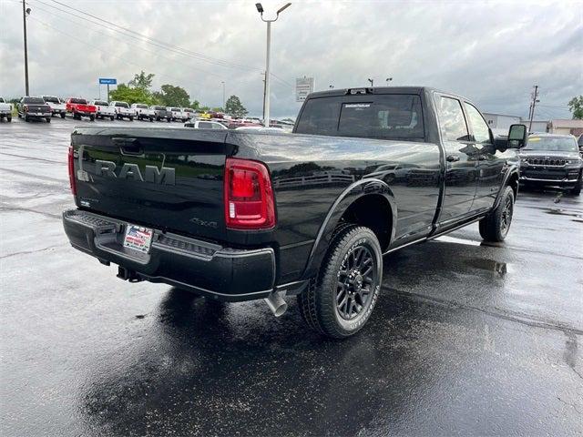 2025 RAM Ram 3500 RAM 3500 LIMITED CREW CAB 4X4 8 BOX
