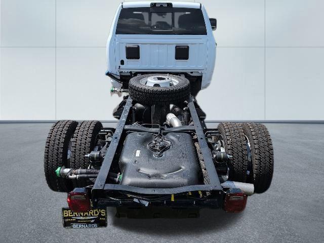 2025 RAM Ram 5500 Chassis Cab RAM 5500 TRADESMAN CHASSIS CREW CAB 4X4 84 CA 2025 RAM Ram 5500 Chassis Cab RAM 5500 TRADESMAN CHASSIS CREW CAB 4X4 84 CA