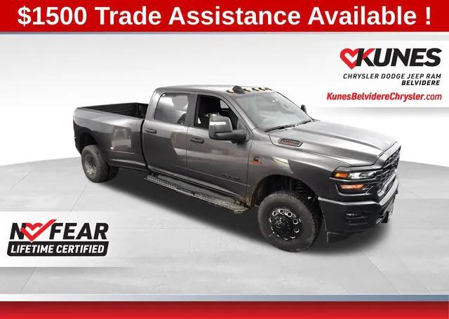 2025 RAM Ram 3500 RAM 3500 BIG HORN CREW CAB 4X4 8 BOX