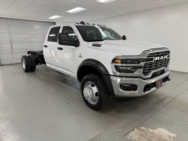 2025 RAM Ram 5500 Chassis Cab RAM 5500 TRADESMAN CHASSIS CREW CAB 4X4 84 CA