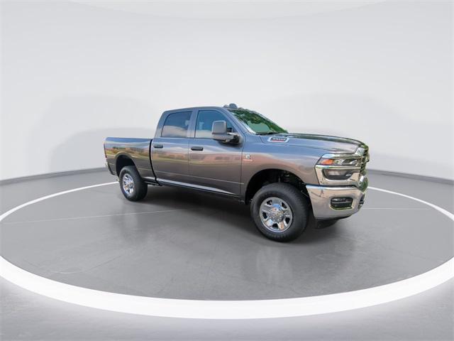 2025 RAM Ram 3500 RAM 3500 TRADESMAN CREW CAB 4X4 64 BOX
