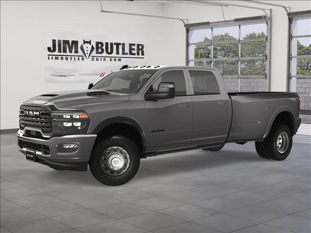 2025 RAM Ram 3500 RAM 3500 LIMITED CREW CAB 4X4 8 BOX