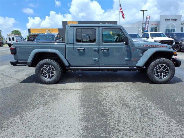2025 Jeep Gladiator GLADIATOR RUBICON 4X4