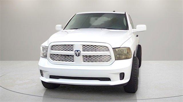 2019 RAM 1500 Classic Express Regular Cab 4x2 64 Box