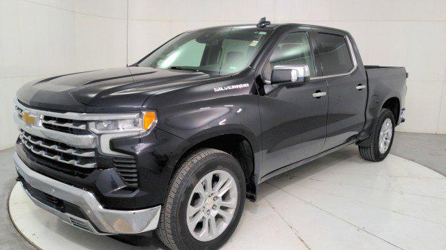 2023 Chevrolet Silverado 1500 2WD Crew Cab Short Bed LTZ