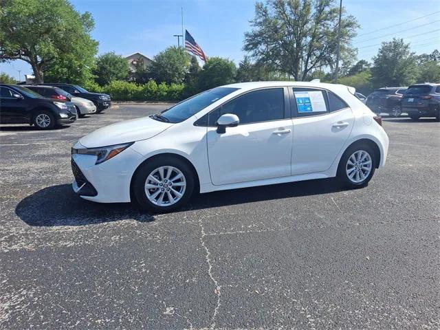 2023 Toyota Corolla Hatchback SE