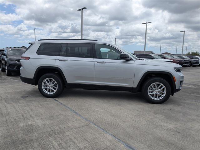 2025 Jeep Grand Cherokee GRAND CHEROKEE L LAREDO X 4X2