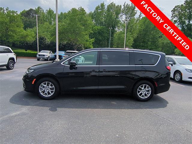 2023 Chrysler Pacifica Touring L