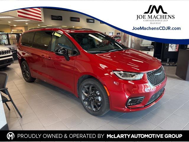 2025 Chrysler Pacifica PACIFICA LIMITED AWD