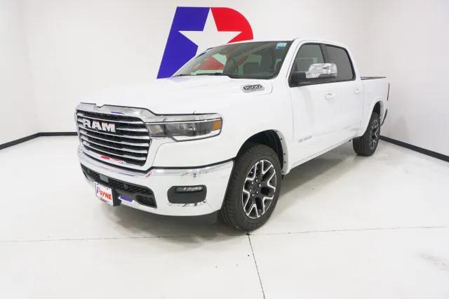 2025 RAM Ram 1500 RAM 1500 LARAMIE CREW CAB 4X2 57 BOX