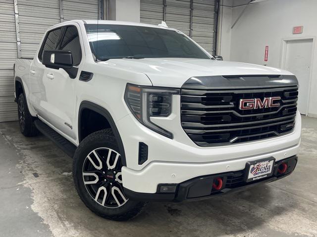 2024 GMC Sierra 1500 4WD Crew Cab Short Box AT4