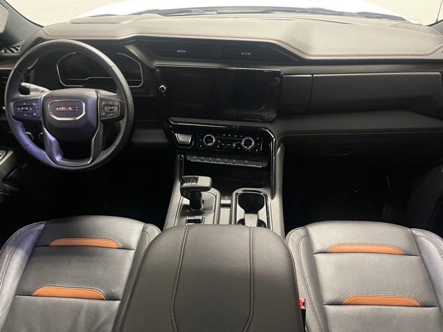 2024 GMC Sierra 1500 4WD Crew Cab Short Box AT4