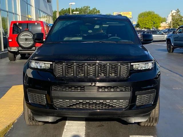2023 Jeep Grand Cherokee L Altitude 4x2