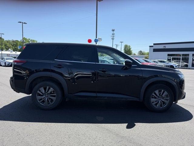 2023 Nissan Pathfinder S 4WD