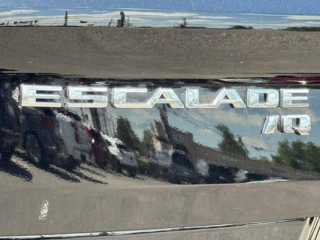2025 Cadillac Escalade Luxury 2 AWD